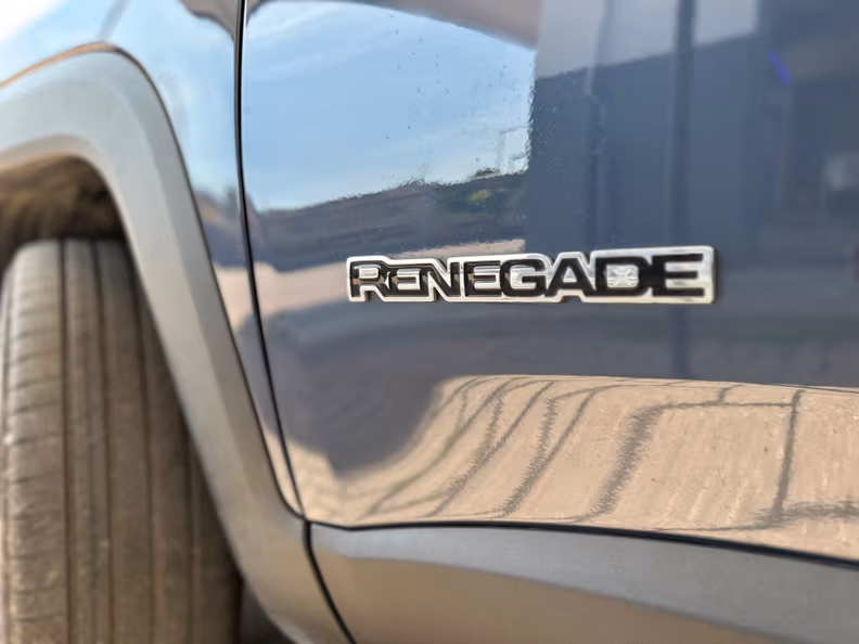 Jeep Renegade - 30