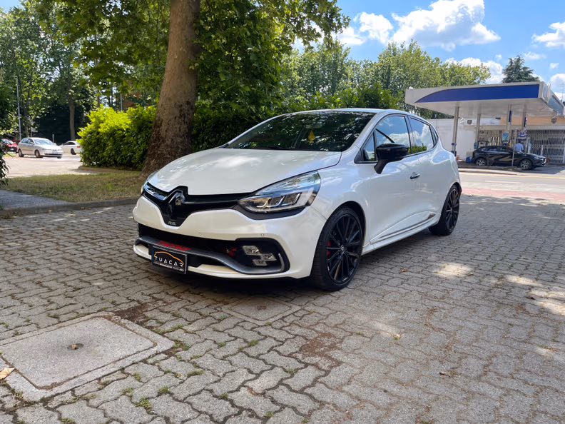 Renault Clio - 1