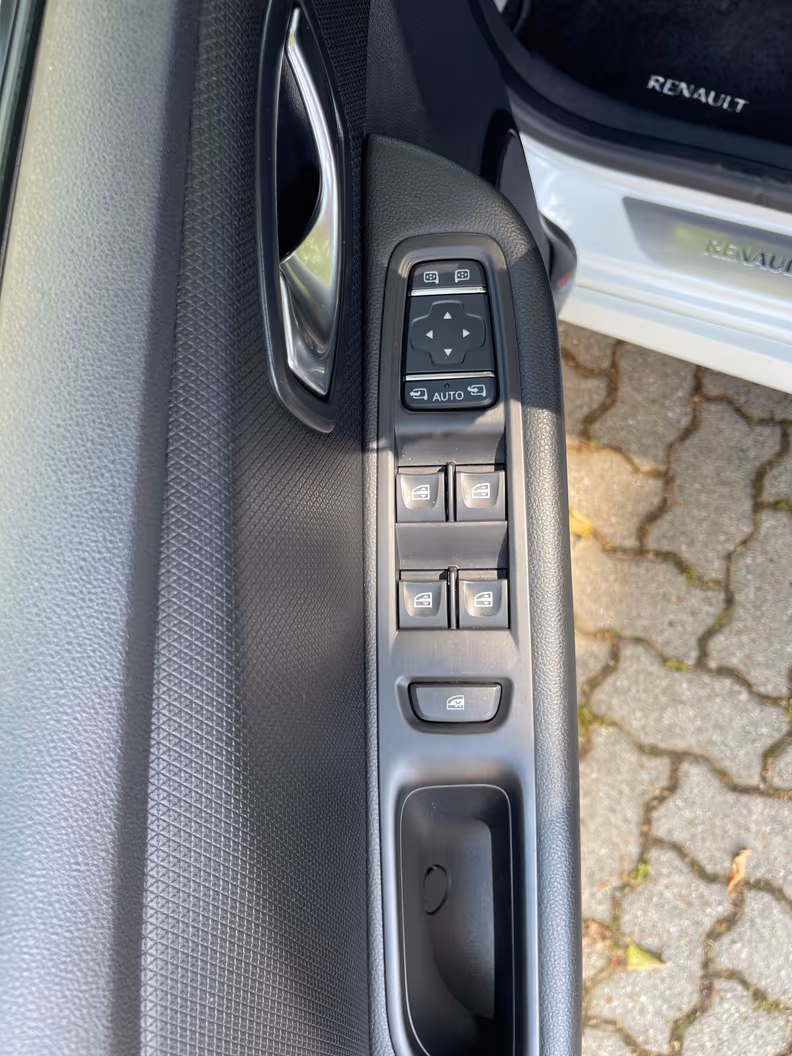 Renault Clio - 42
