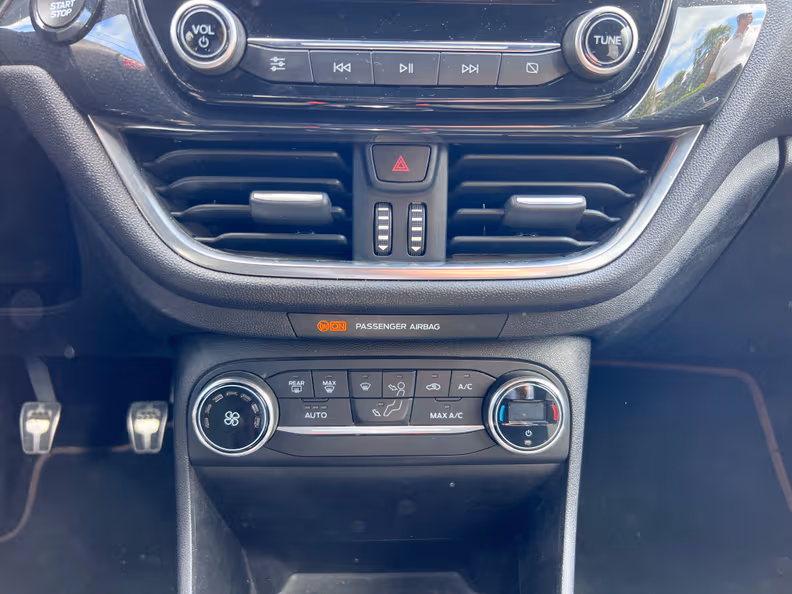 Ford Fiesta - 14
