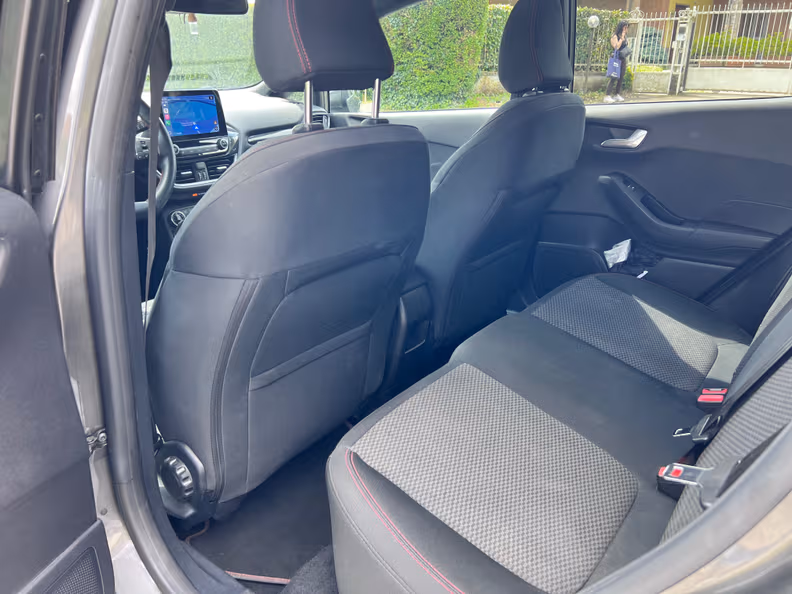 Ford Fiesta - 19