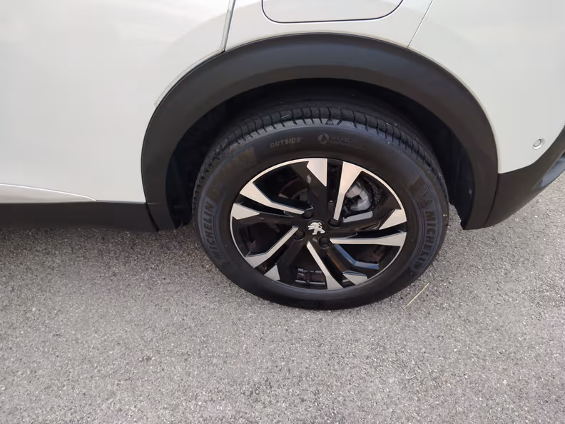 Peugeot 2008 - 26