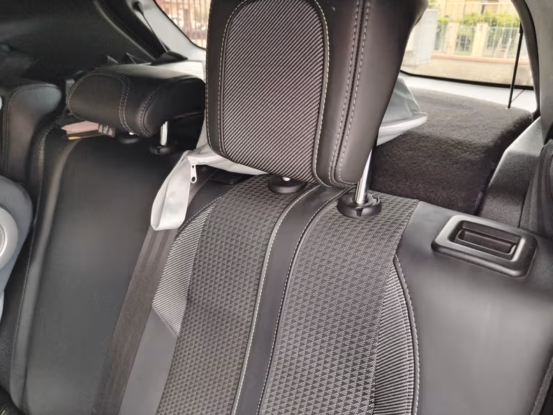 Peugeot 2008 - 60