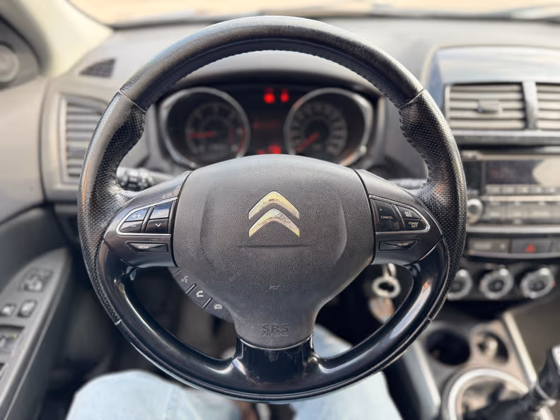 Citroën C4 Aircross - 15