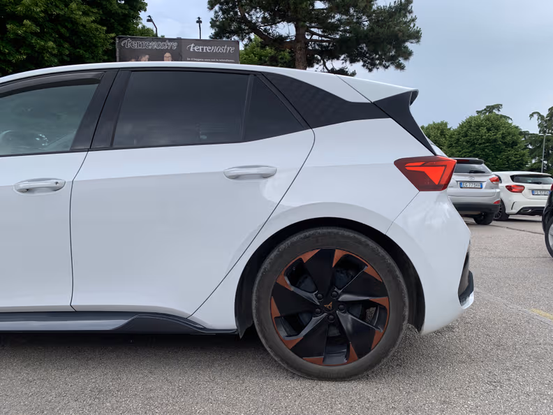 Cupra Born - 17