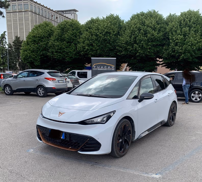 Cupra Born