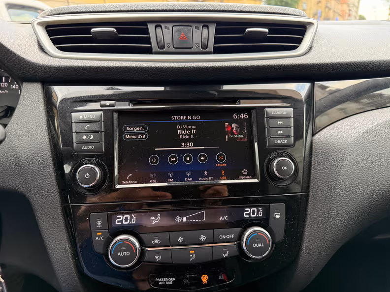 Nissan Qashqai - 17