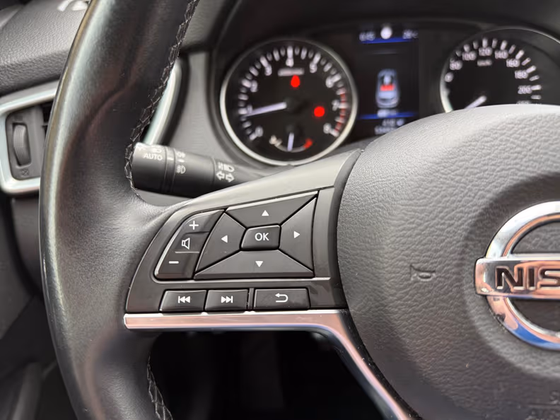 Nissan Qashqai - 14
