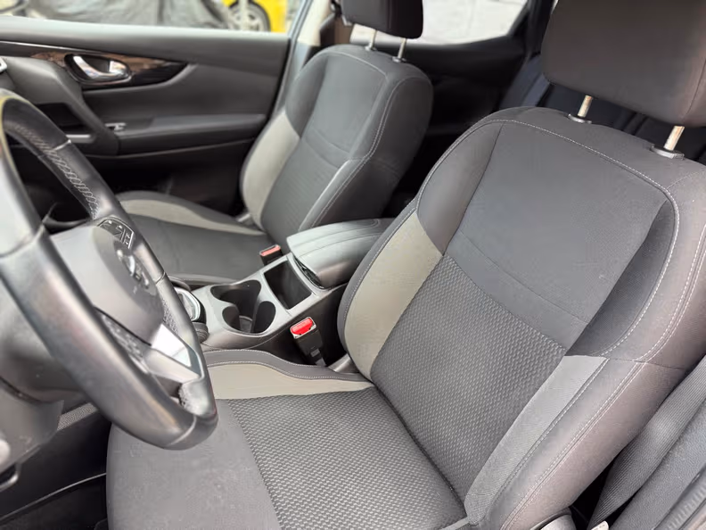 Nissan Qashqai - 10