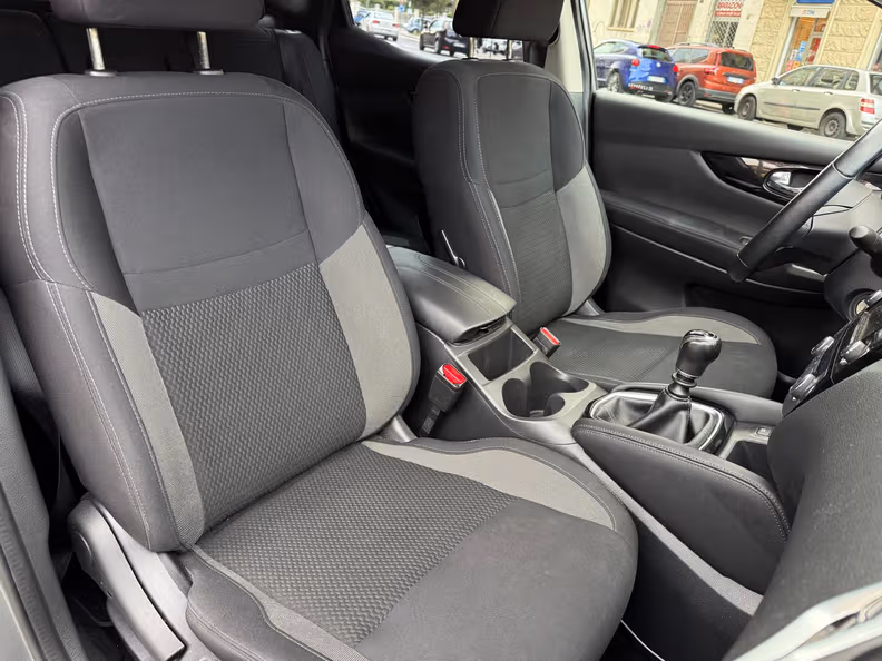 Nissan Qashqai - 27