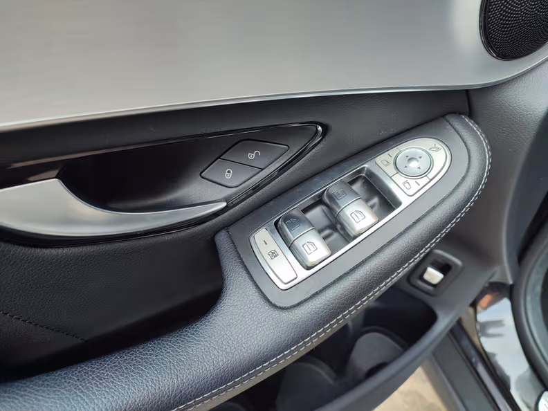 Mercedes-Benz GLC-Class - 15