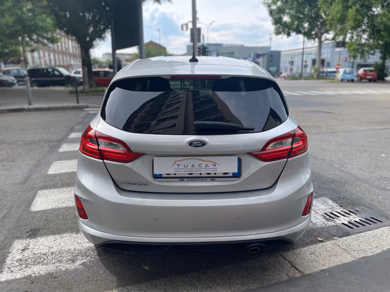 Ford Fiesta - 6