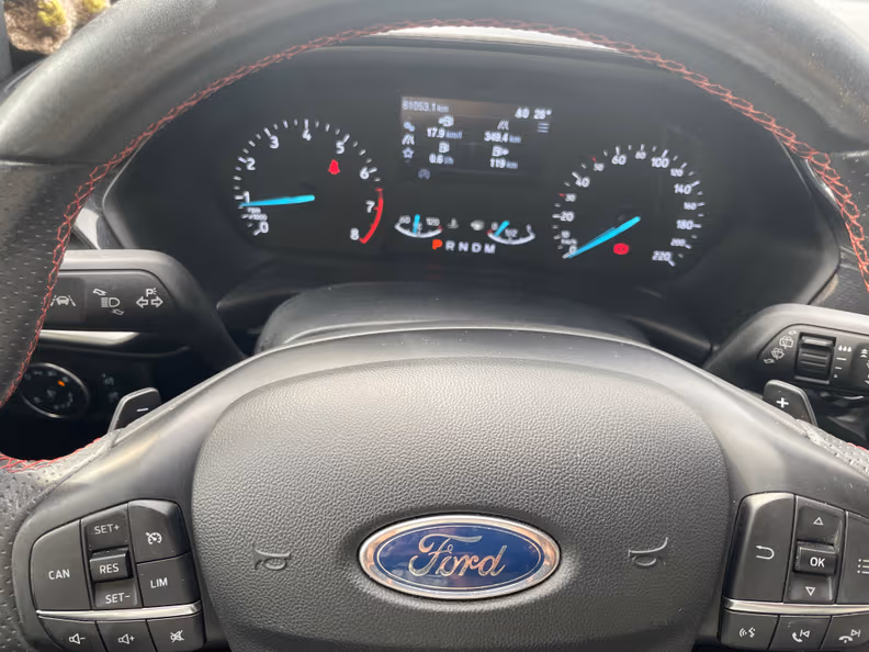 Ford Fiesta - 31