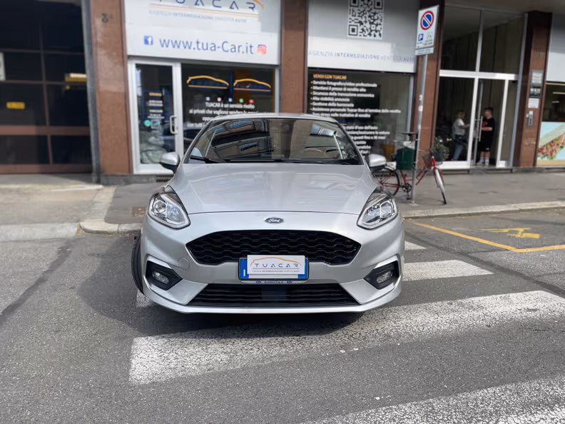 Ford Fiesta - 2