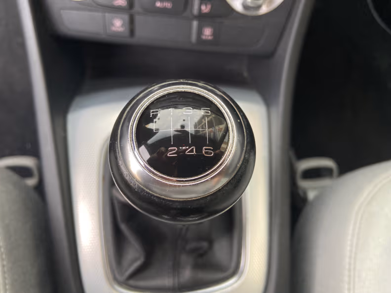 Audi Q3 - 18