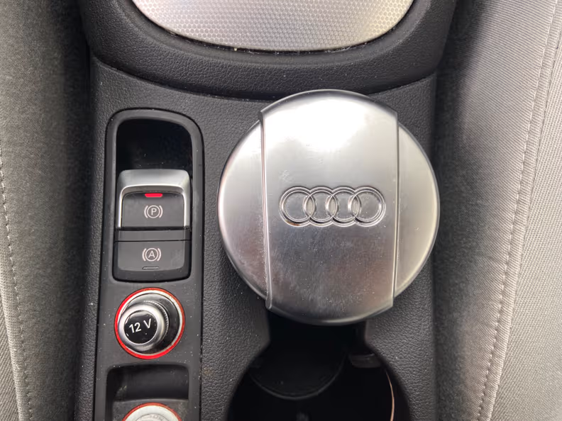 Audi Q3 - 19