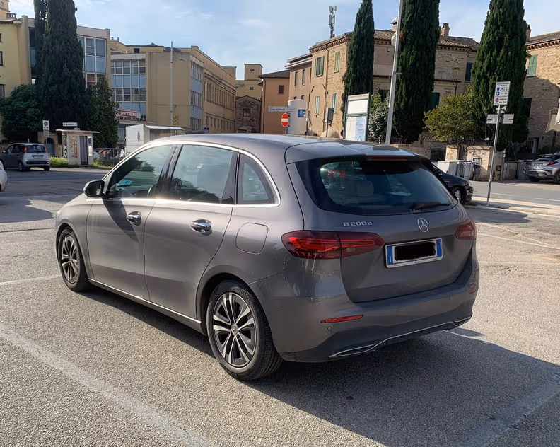 Mercedes-Benz B-Class - 12