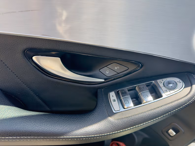 Mercedes-Benz GLC-Class - 15