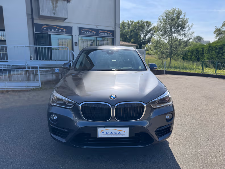 BMW X1 - 8