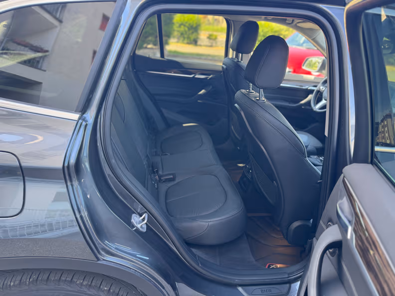 BMW X1 - 26