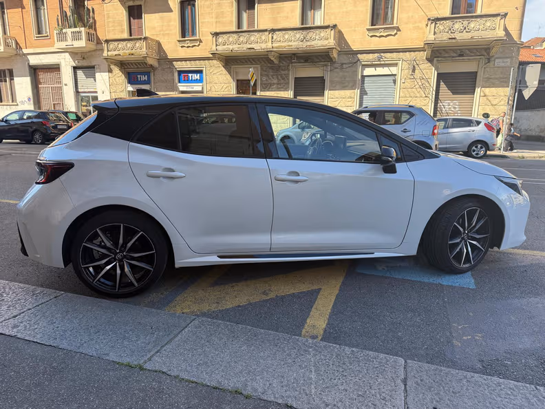 Toyota Corolla - 8