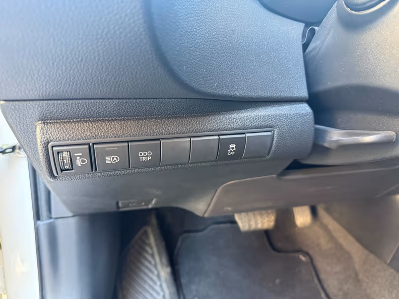 Toyota Corolla - 26