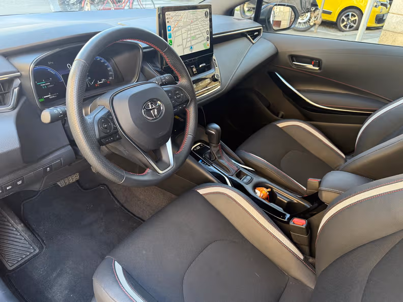 Toyota Corolla - 10