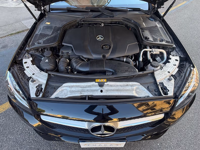 Mercedes-Benz C-Class - 31