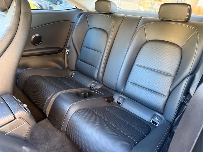 Mercedes-Benz C-Class - 12