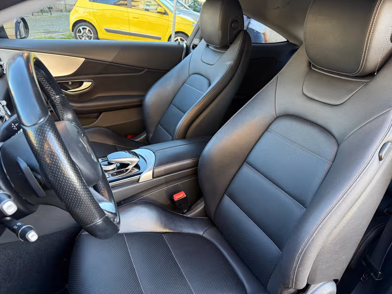 Mercedes-Benz C-Class - 11