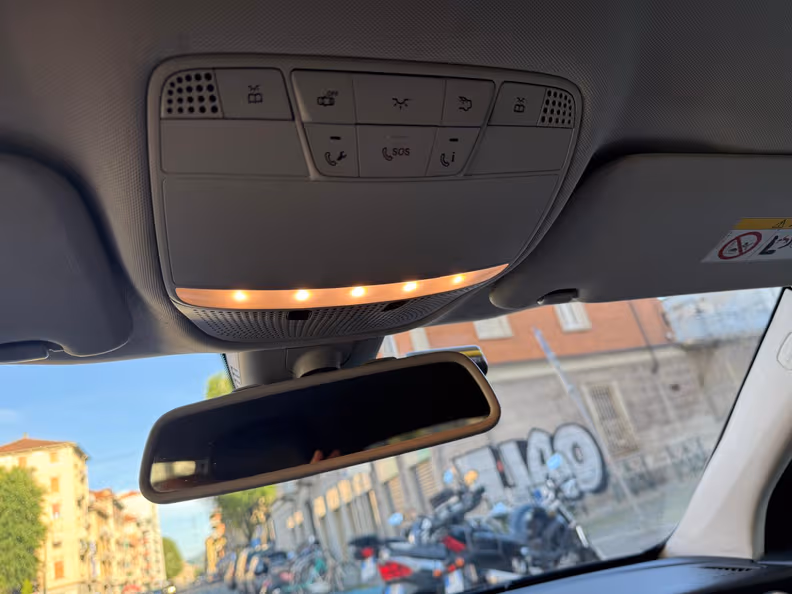 Mercedes-Benz C-Class - 17