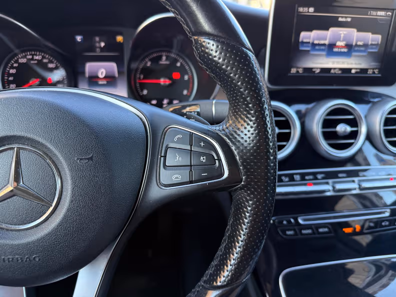 Mercedes-Benz C-Class - 16