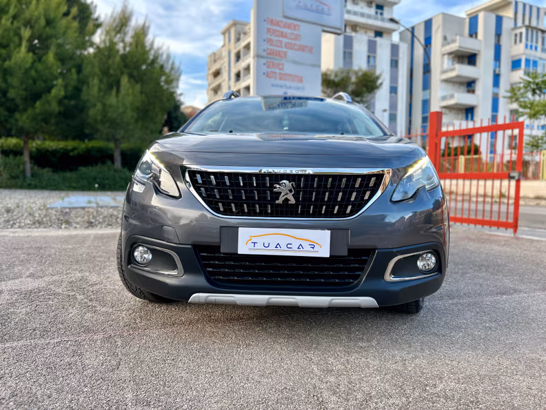 Peugeot 2008 - 4
