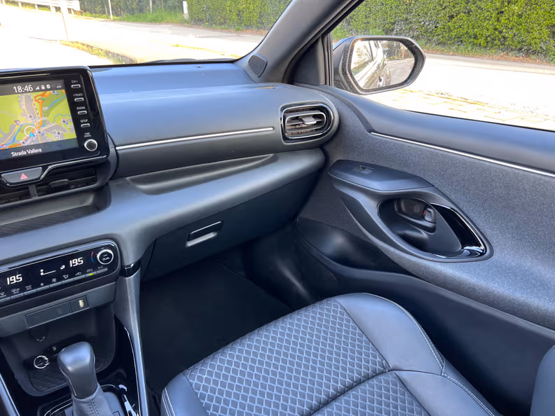 Toyota Yaris - 29