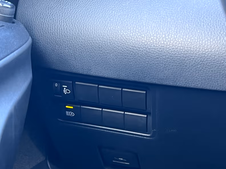 Toyota Yaris - 31