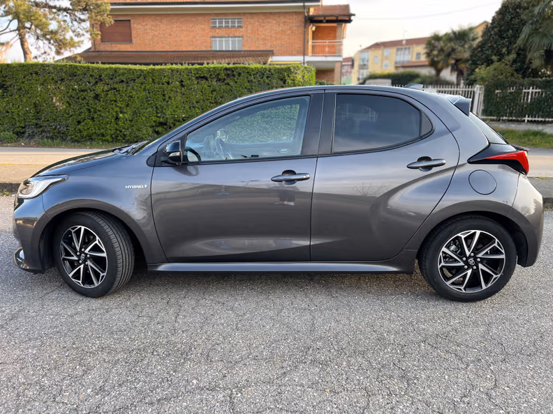 Toyota Yaris - 21