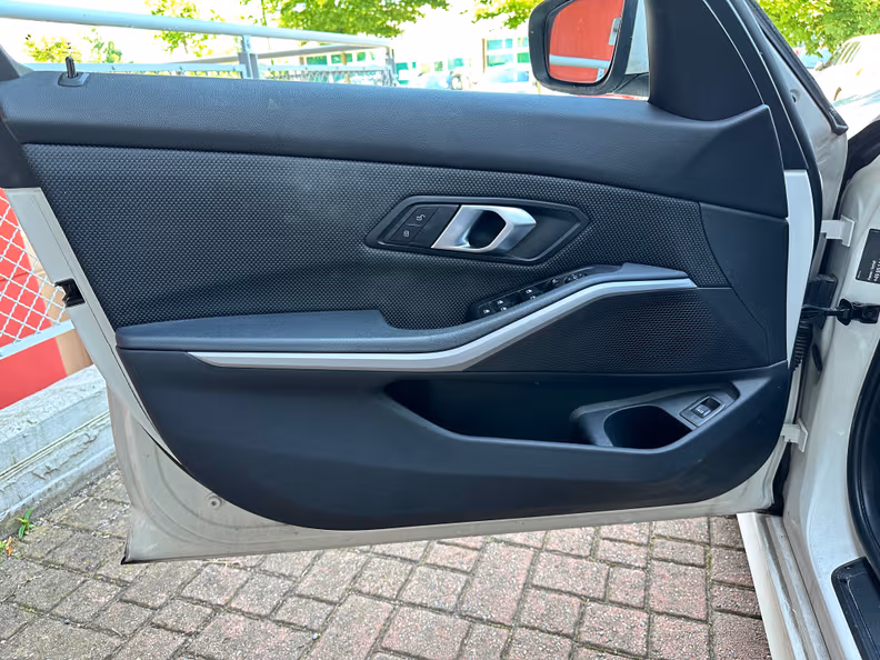 BMW 3 series - 20