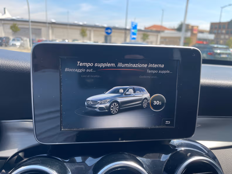 Mercedes-Benz C-Class - 19