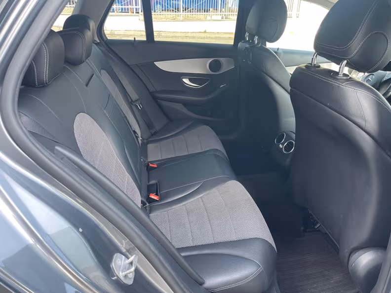 Mercedes-Benz C-Class - 13