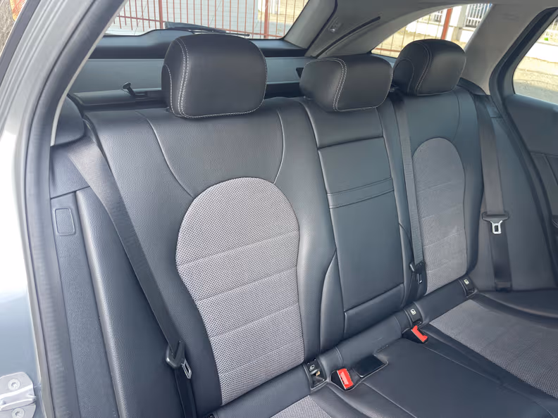 Mercedes-Benz C-Class - 14