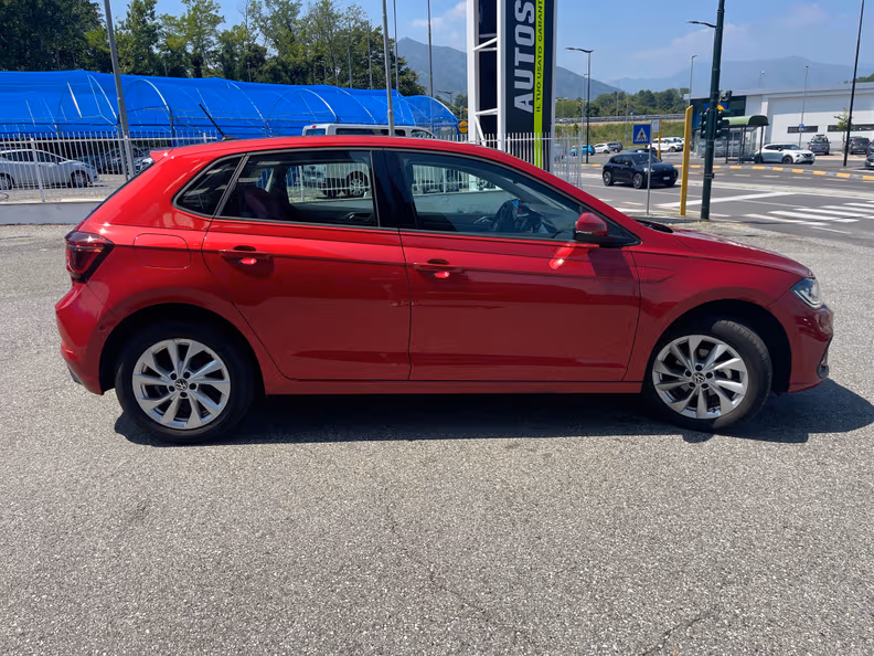 Volkswagen Polo - 34