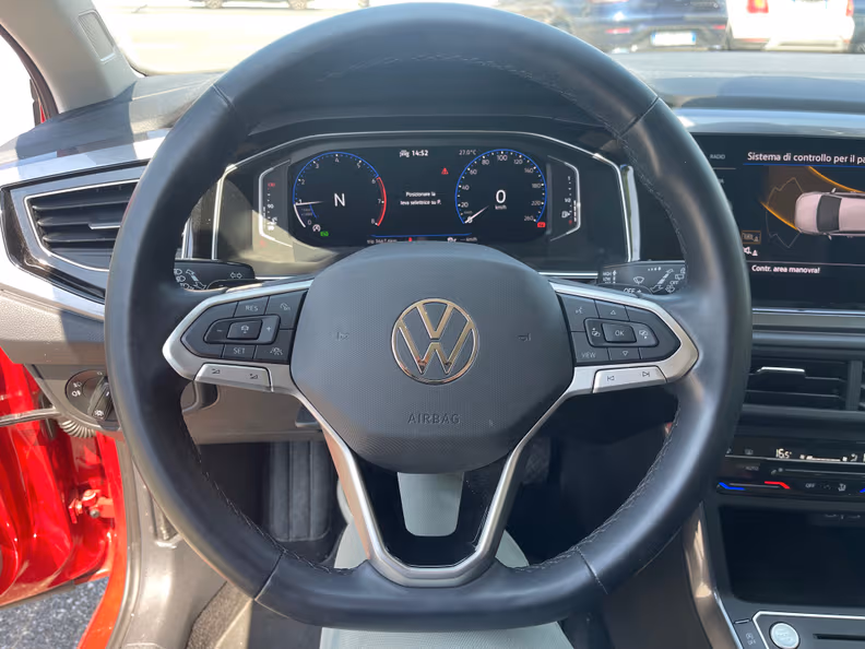 Volkswagen Polo - 14