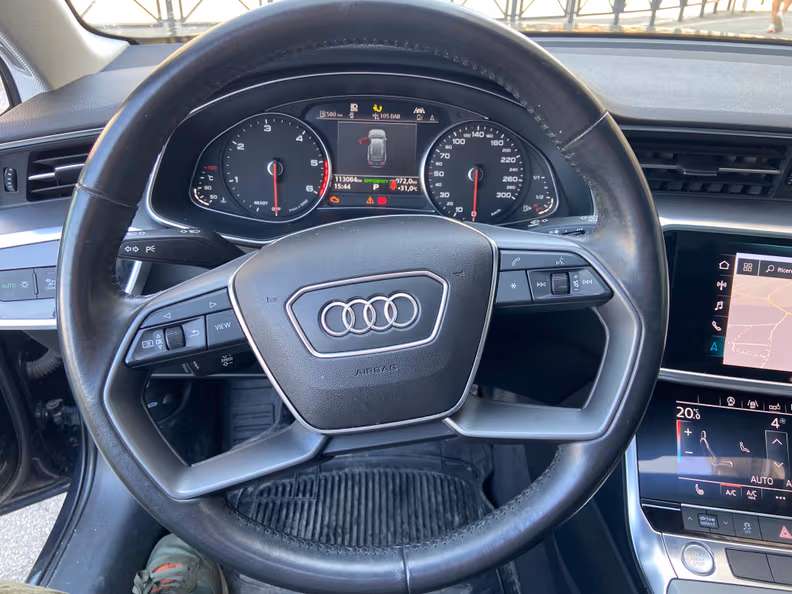 Audi A6 - 12