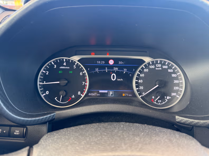 Nissan Juke - 12