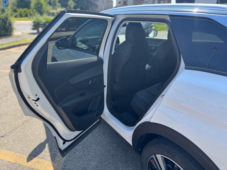 Peugeot 3008 - 22