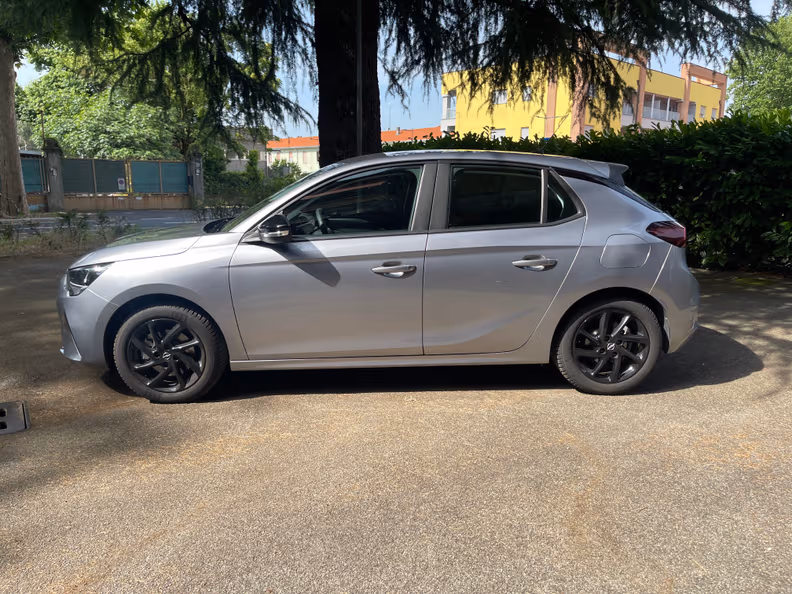 Opel Corsa - 8