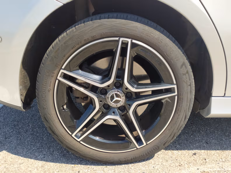 Mercedes-Benz A-Class - 26