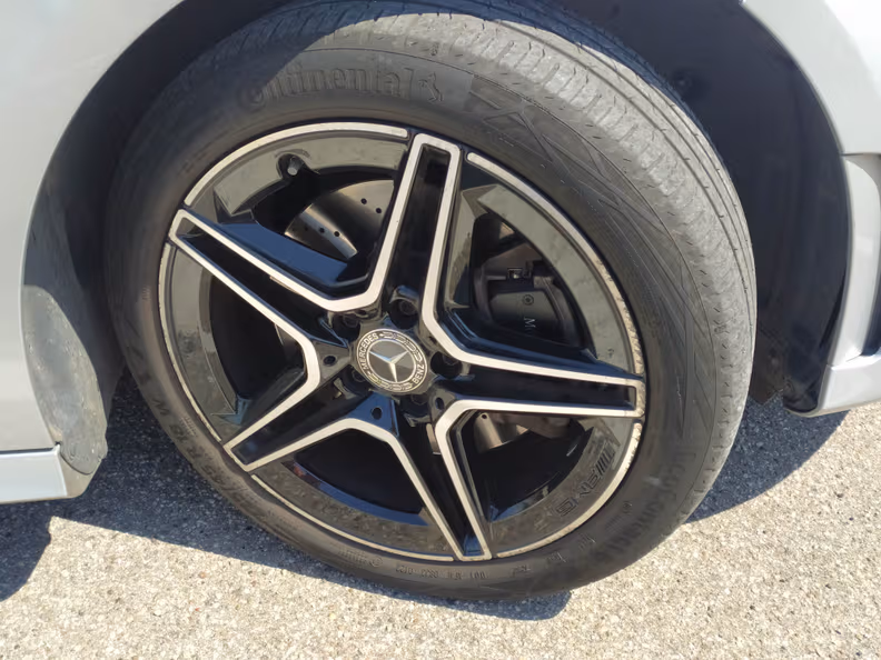 Mercedes-Benz A-Class - 27