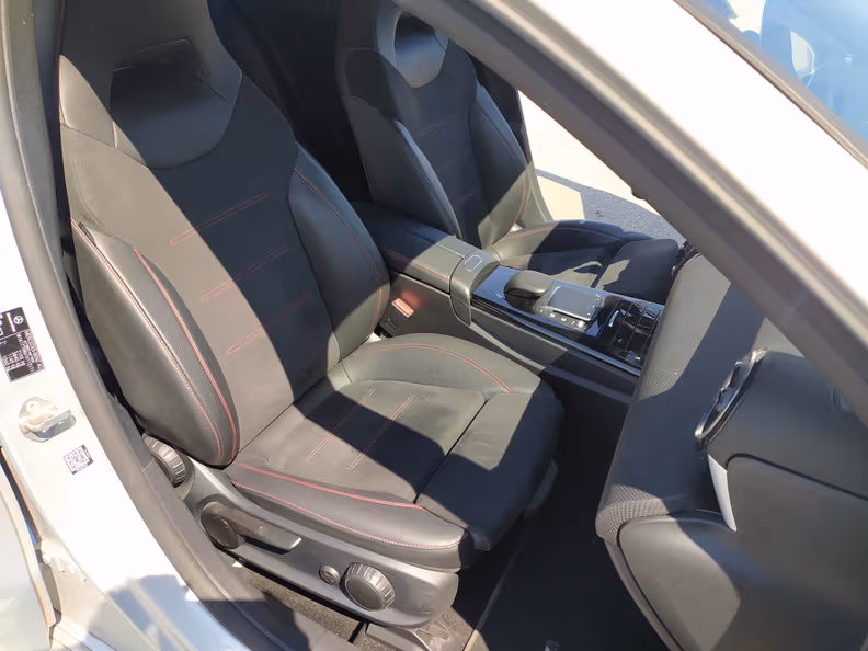 Mercedes-Benz A-Class - 38