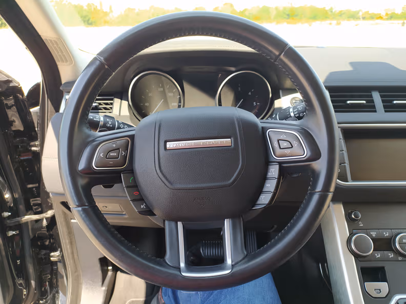Land Rover Range Rover Evoque - 50